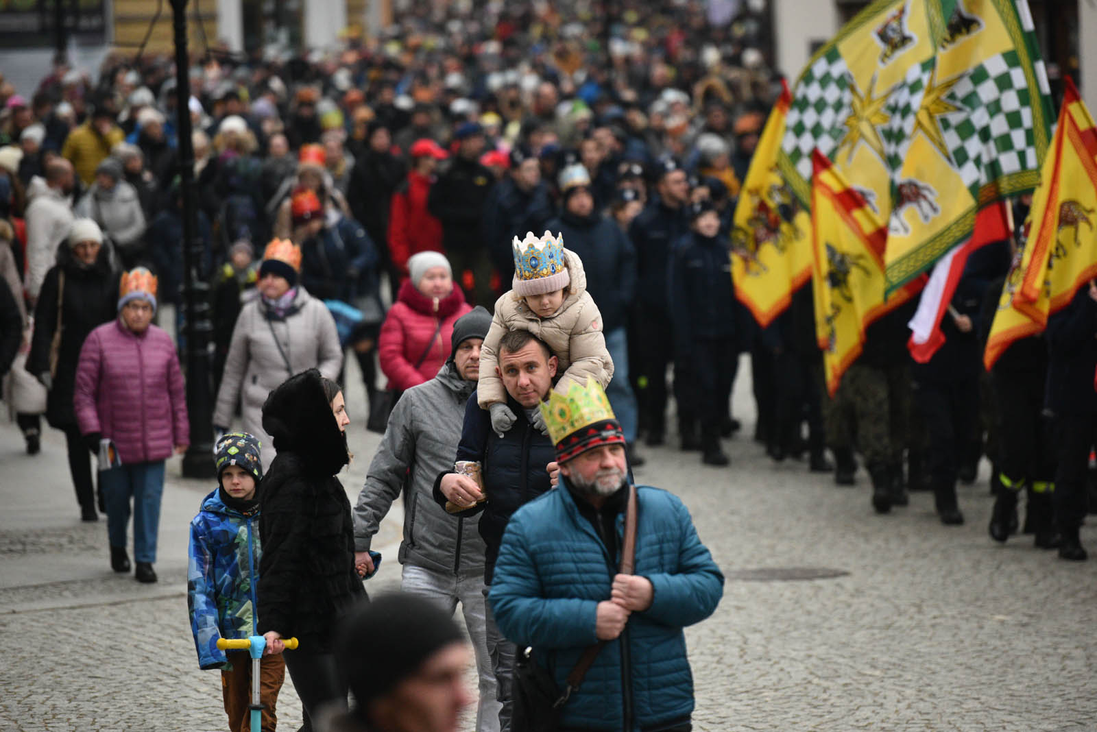 Podążyli za gwiazdą, by oddać pokłon dzieciątku Jezus