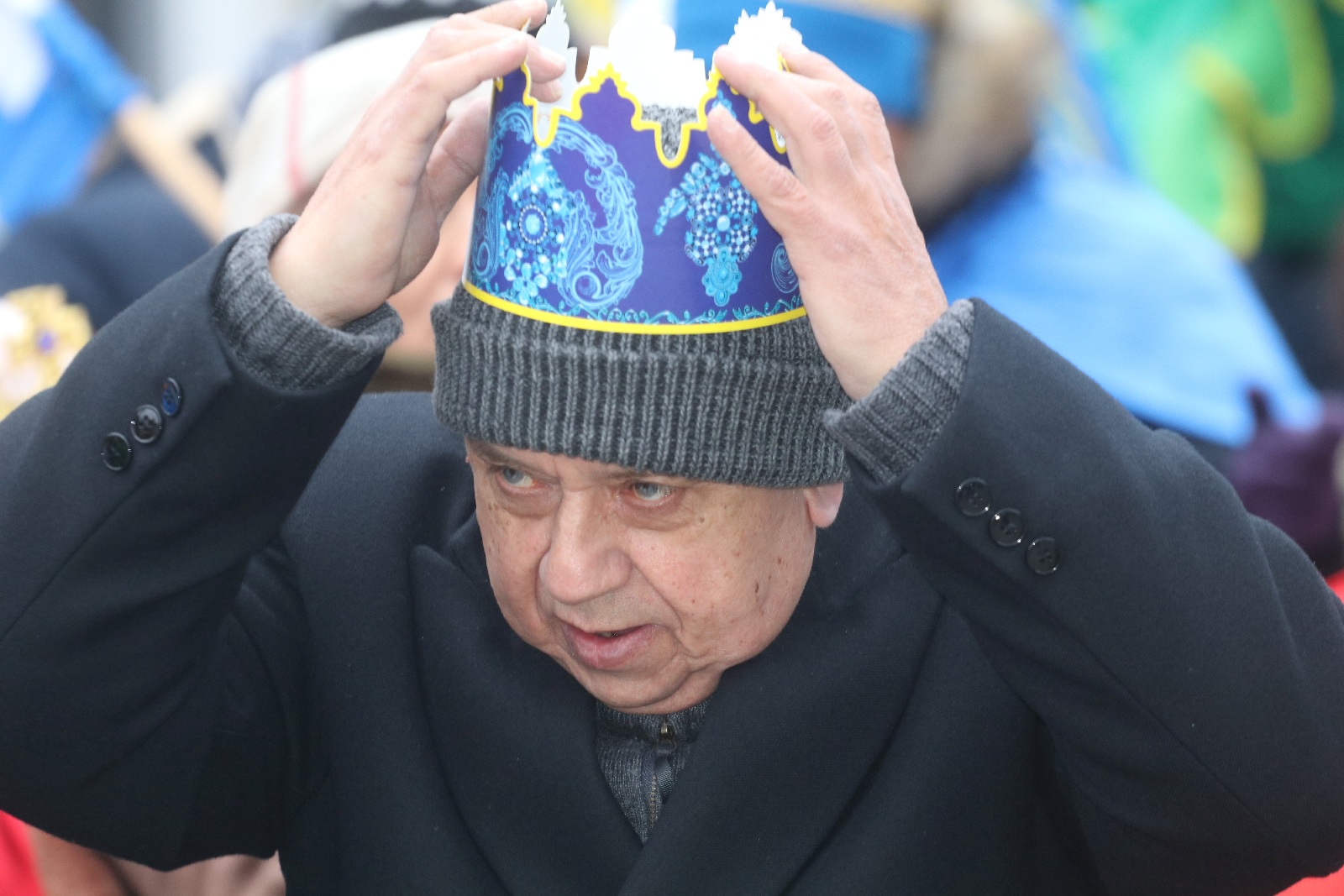 Wspólne kolędowanie podczas Orszaku Trzech Króli w Prochowicach