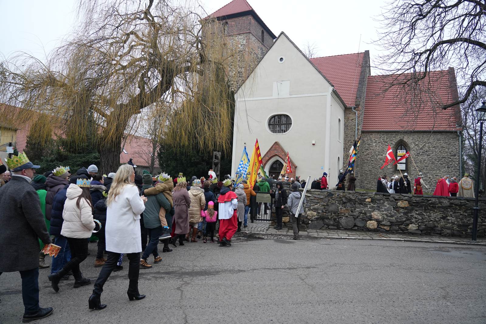 Orszak Trzech Króli w Legnickim Polu przeszedł ulicami gminy