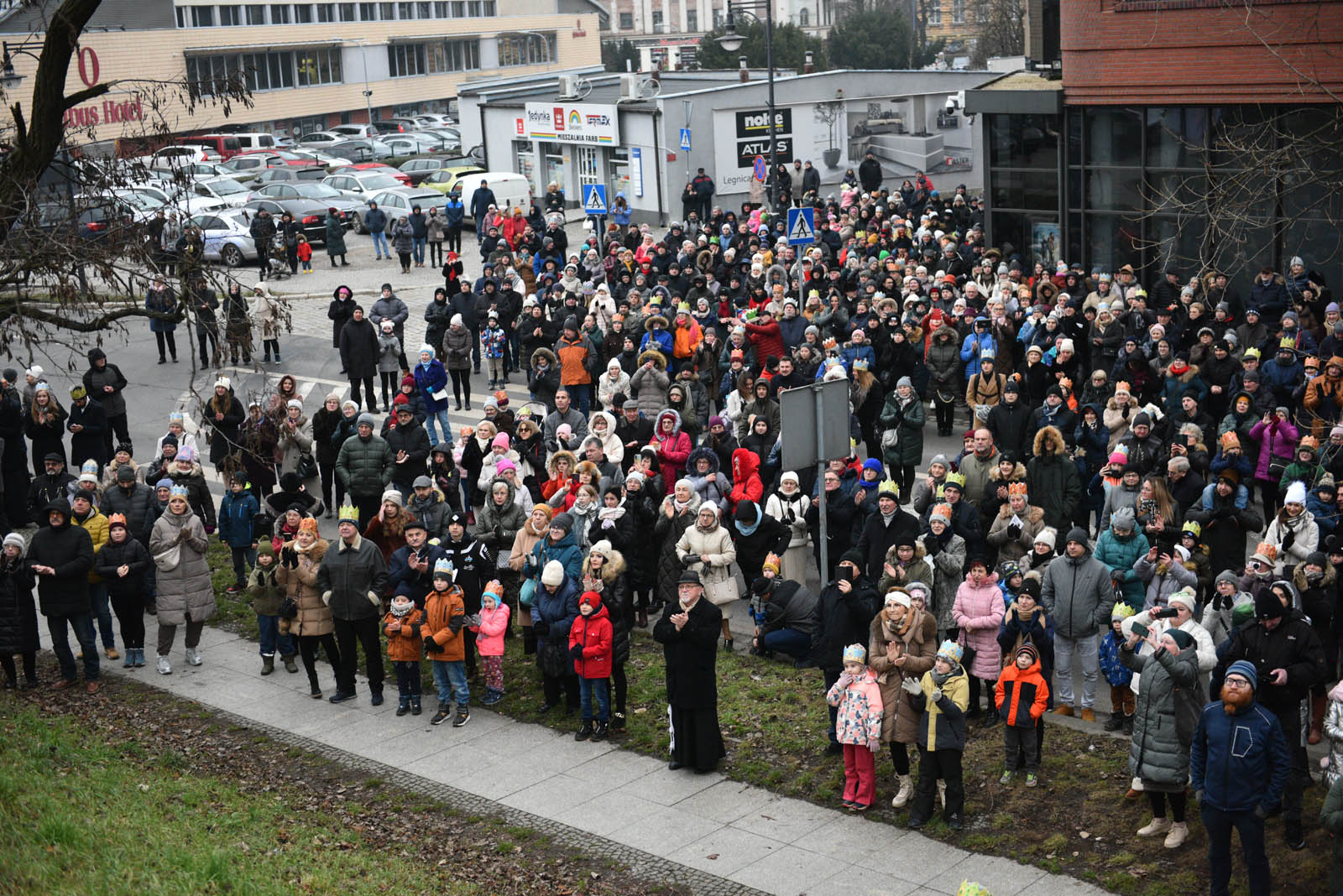Podążyli za gwiazdą, by oddać pokłon dzieciątku Jezus