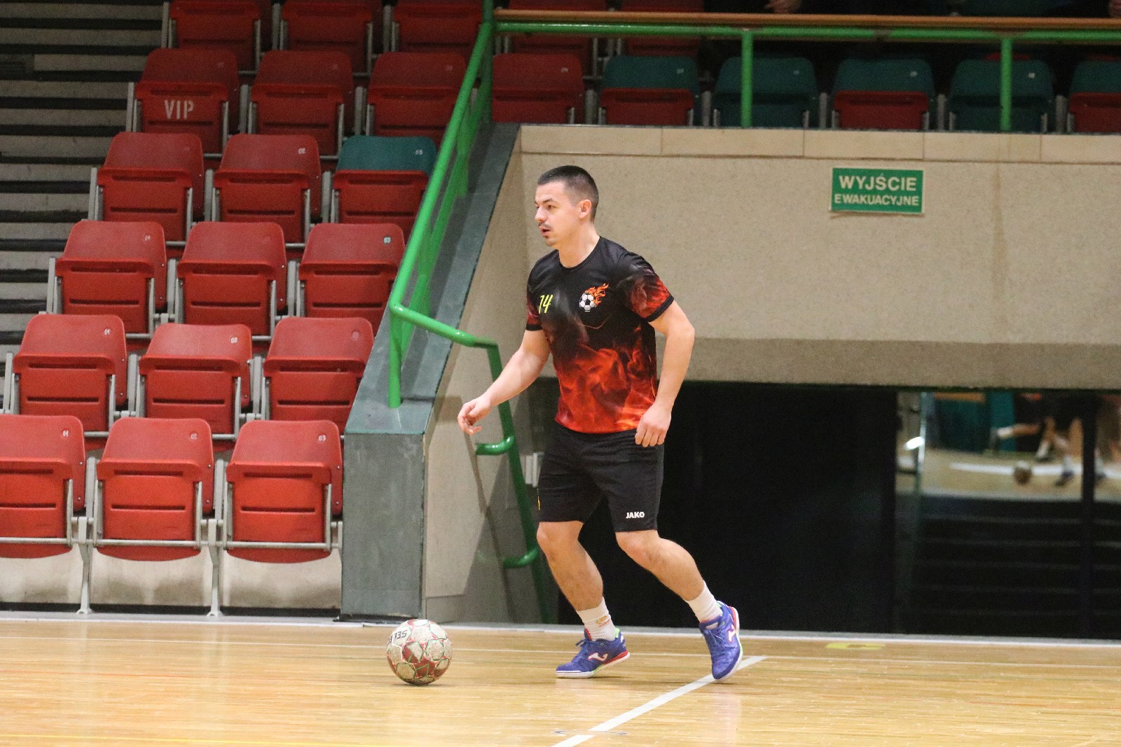 Szósta kolejka Legnickiej Ligi Halowej Saller Cup