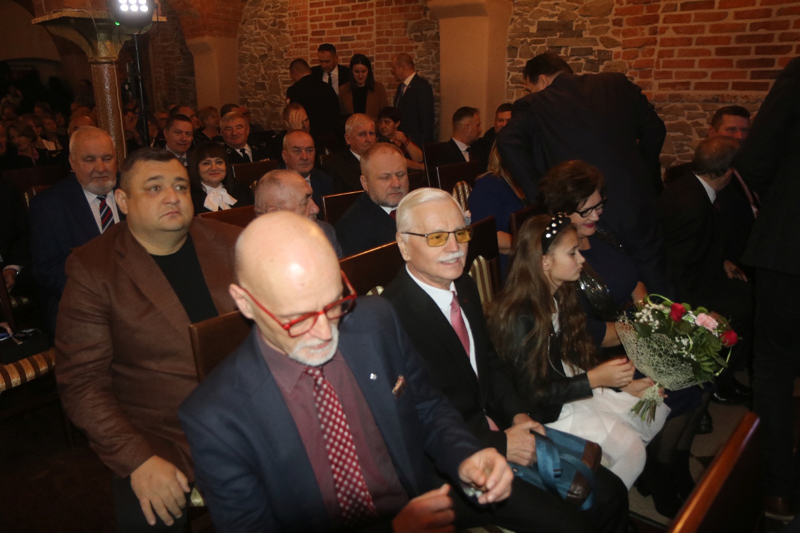 Uroczysta sesja z okazji 25-lecia Powiatu Legnickiego