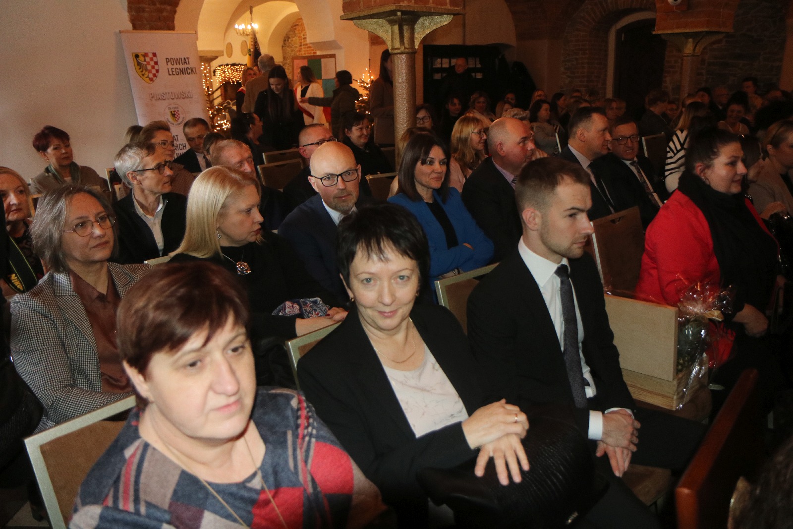 Uroczysta sesja z okazji 25-lecia Powiatu Legnickiego