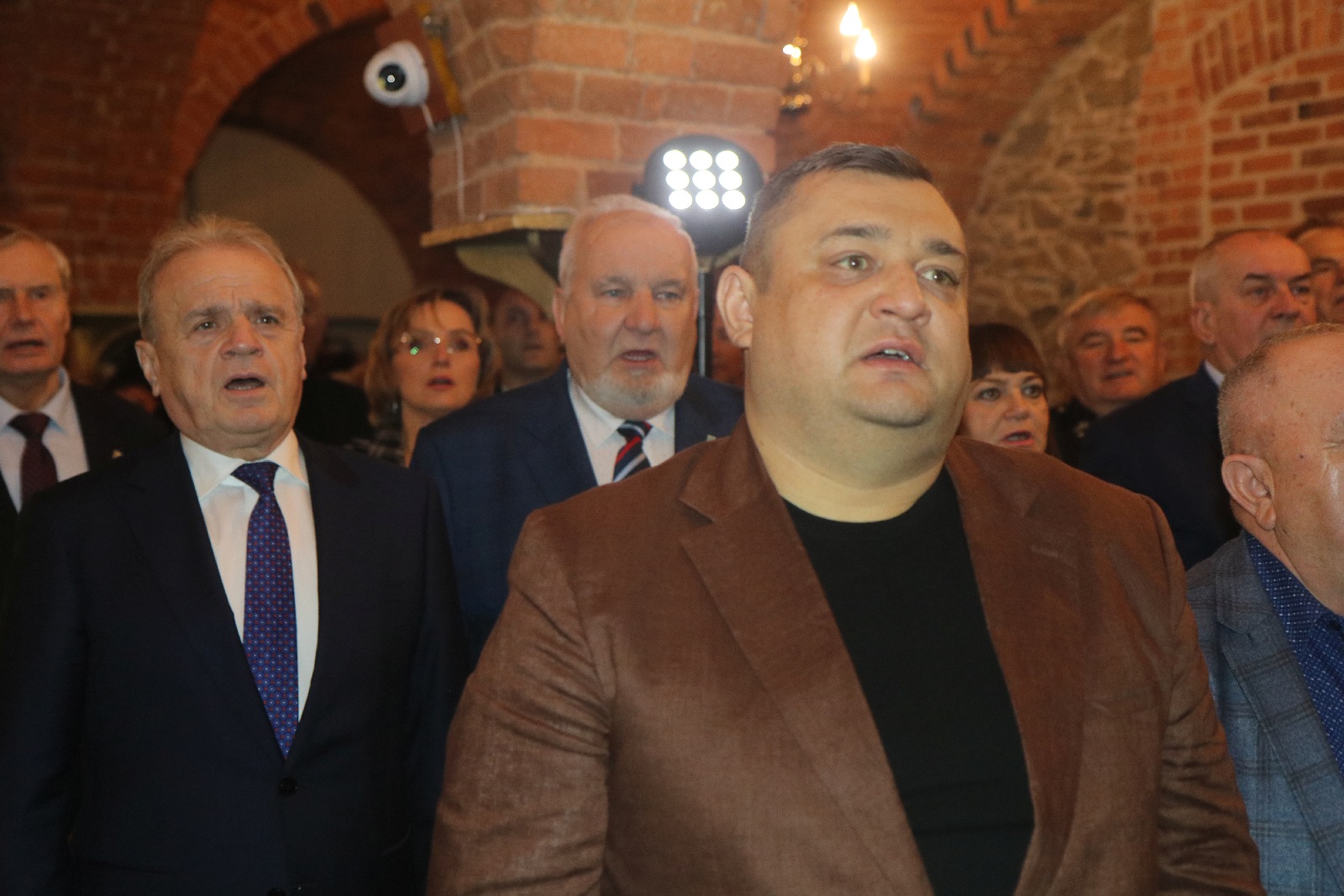 Uroczysta sesja z okazji 25-lecia Powiatu Legnickiego