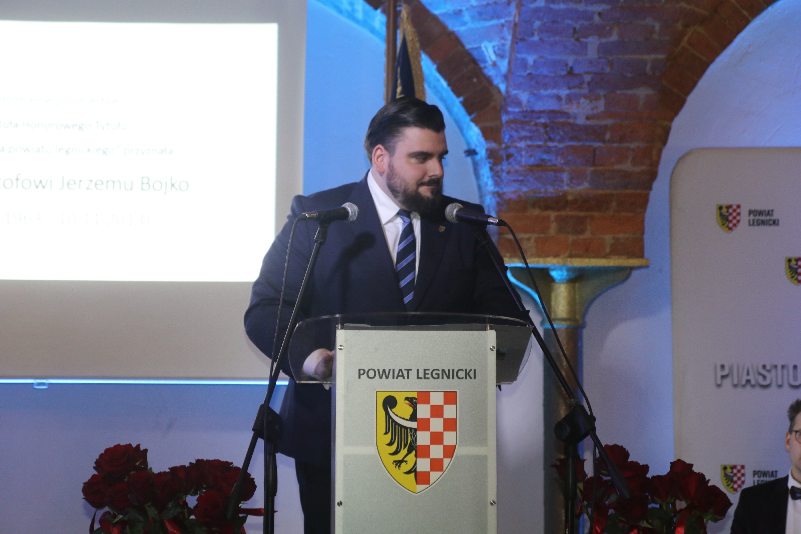 Uroczysta sesja z okazji 25-lecia Powiatu Legnickiego
