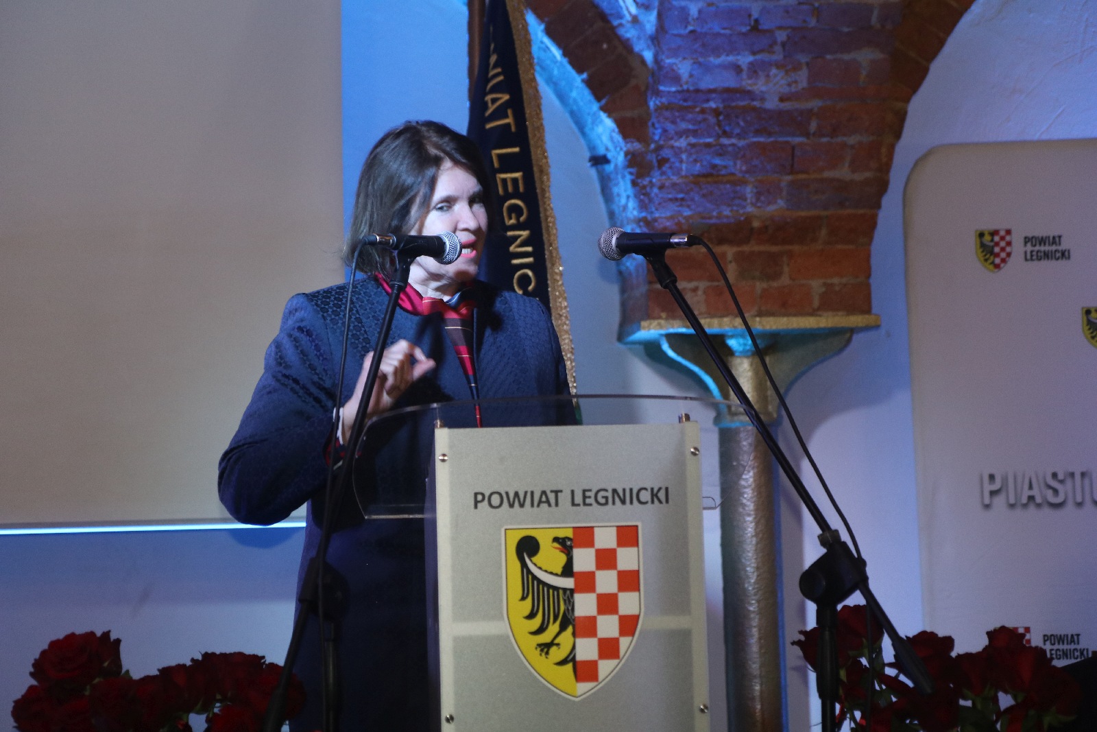 Uroczysta sesja z okazji 25-lecia Powiatu Legnickiego