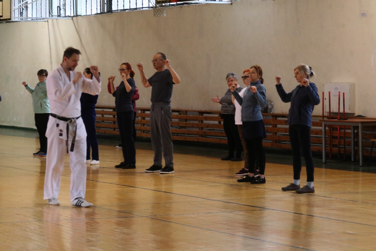 Zdrowa Legnica - Bezpieczny senior, kurs samoobrony