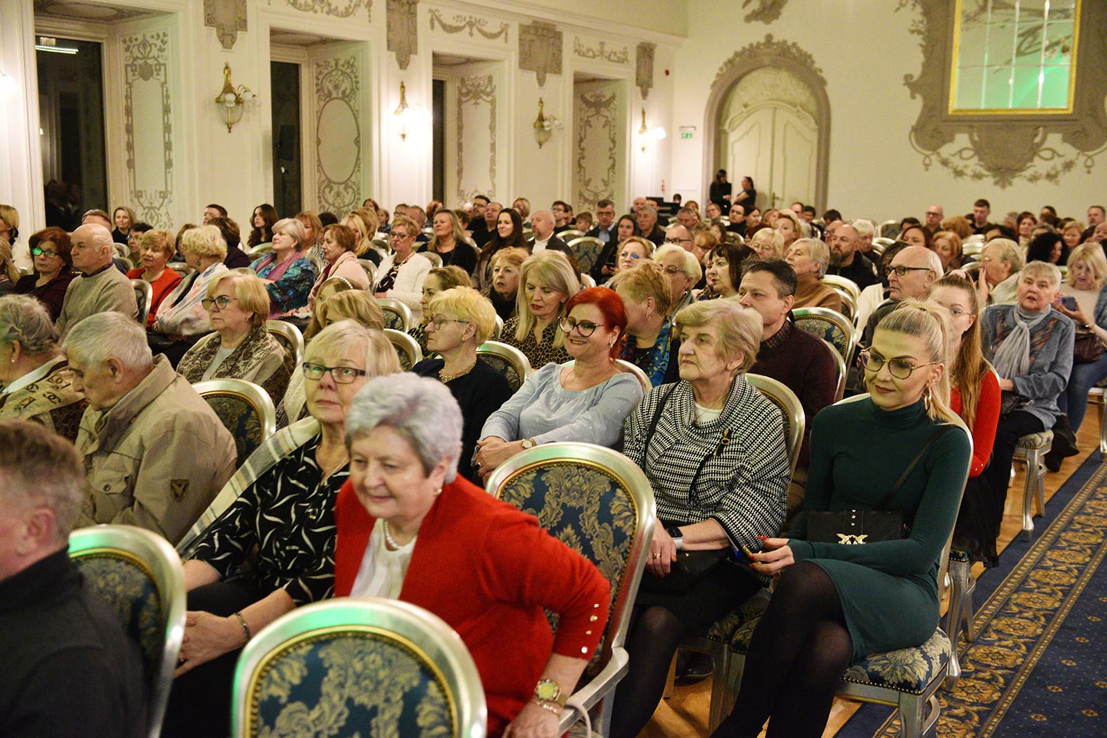 Koncert kolęd i pastorałek w wykonaniu chóru Madrygał