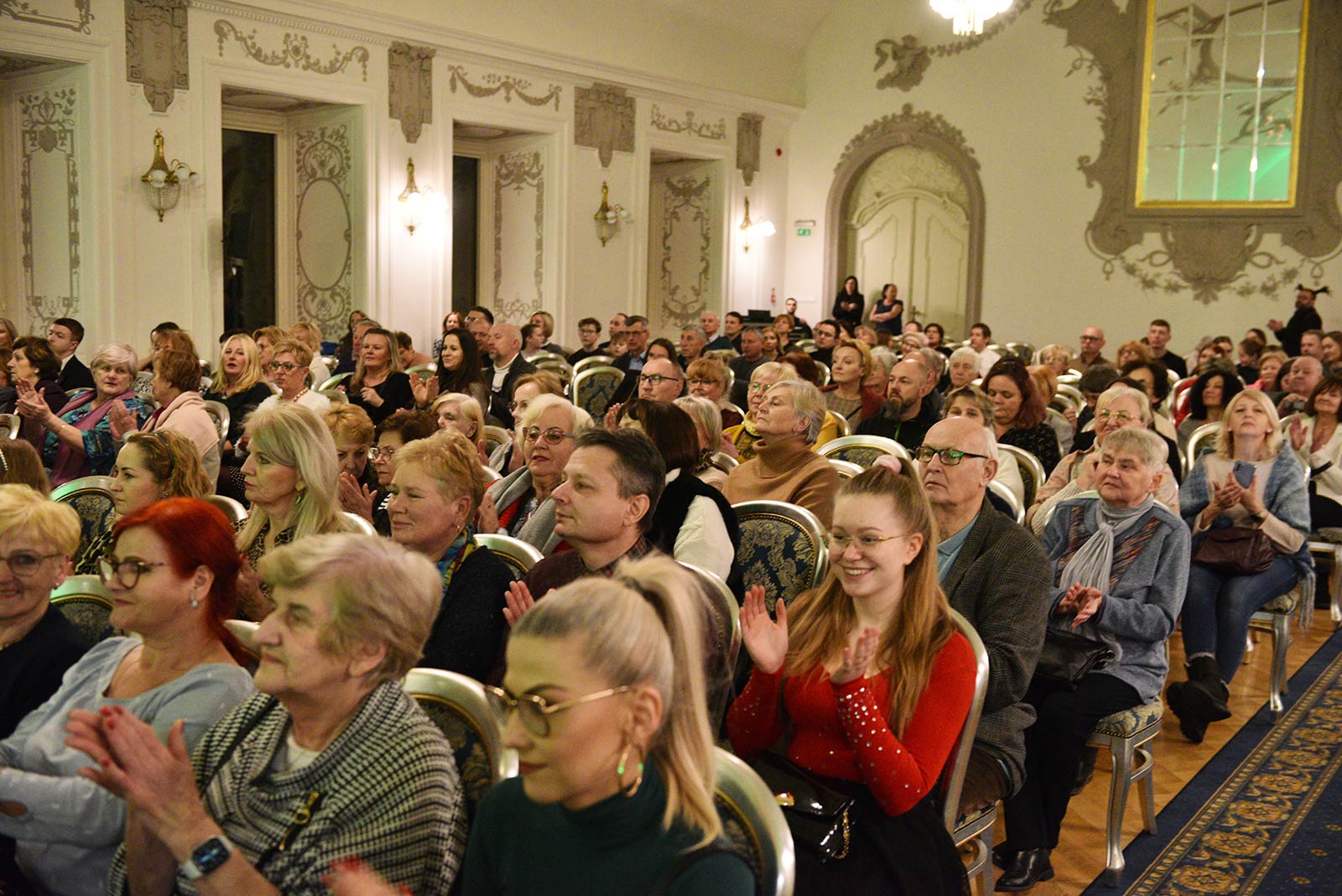 Koncert kolęd i pastorałek w wykonaniu chóru Madrygał