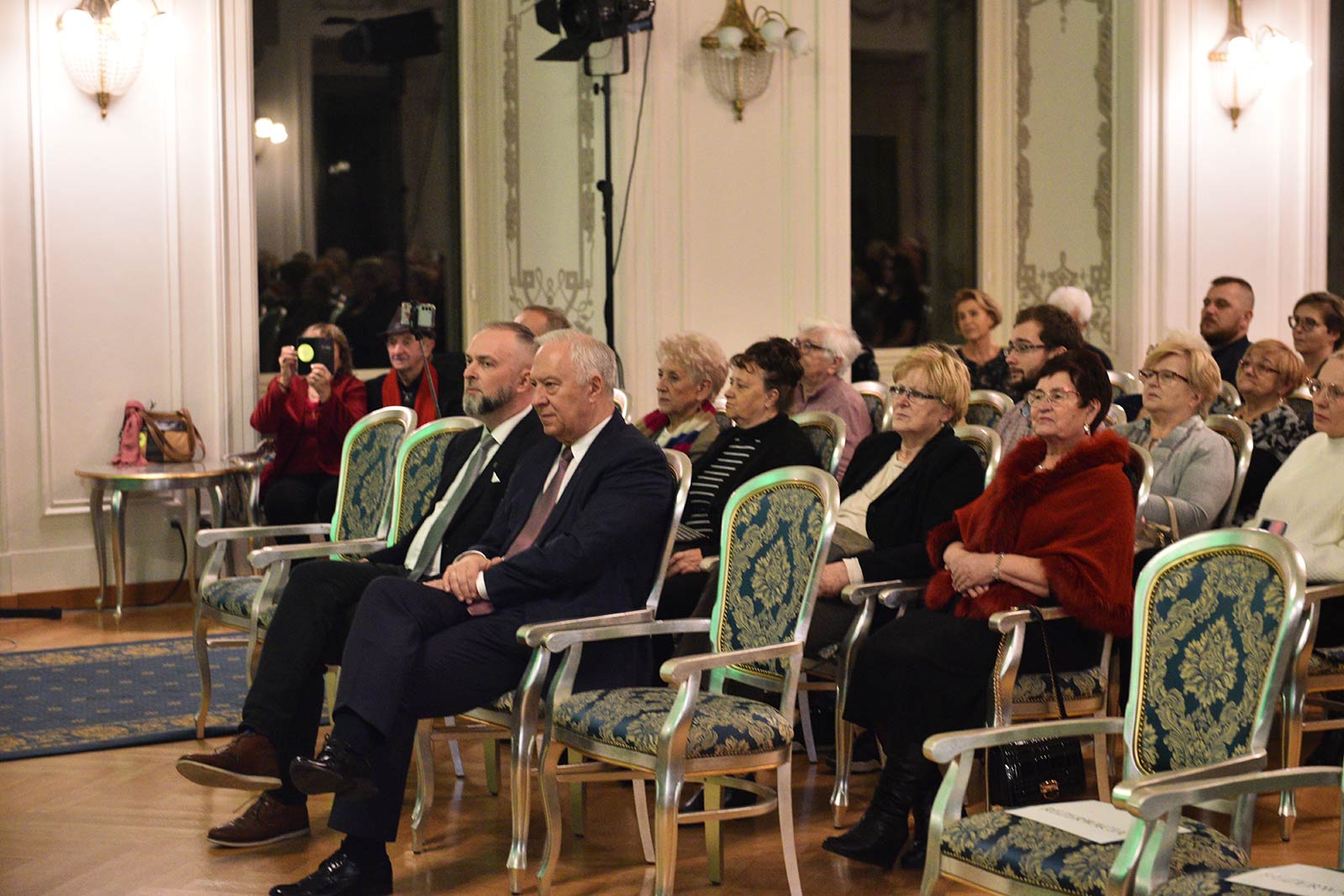Koncert kolęd i pastorałek w wykonaniu chóru Madrygał
