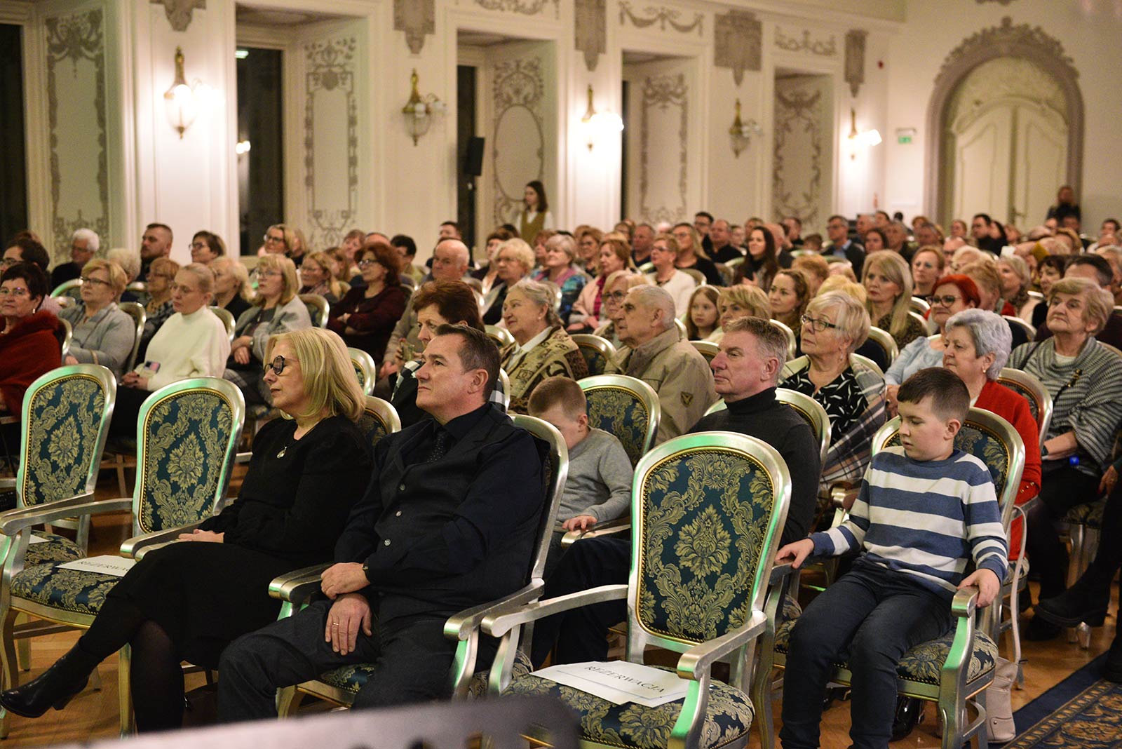 Koncert kolęd i pastorałek w wykonaniu chóru Madrygał