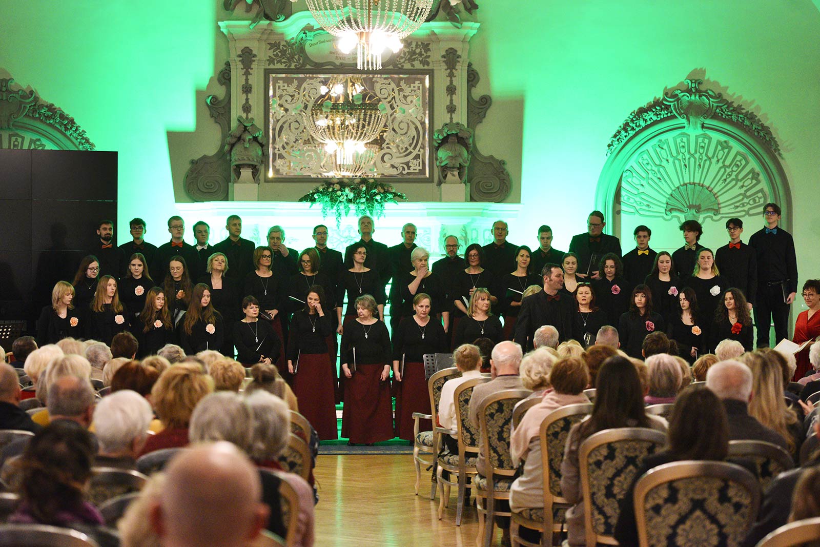 Koncert kolęd i pastorałek w wykonaniu chóru Madrygał