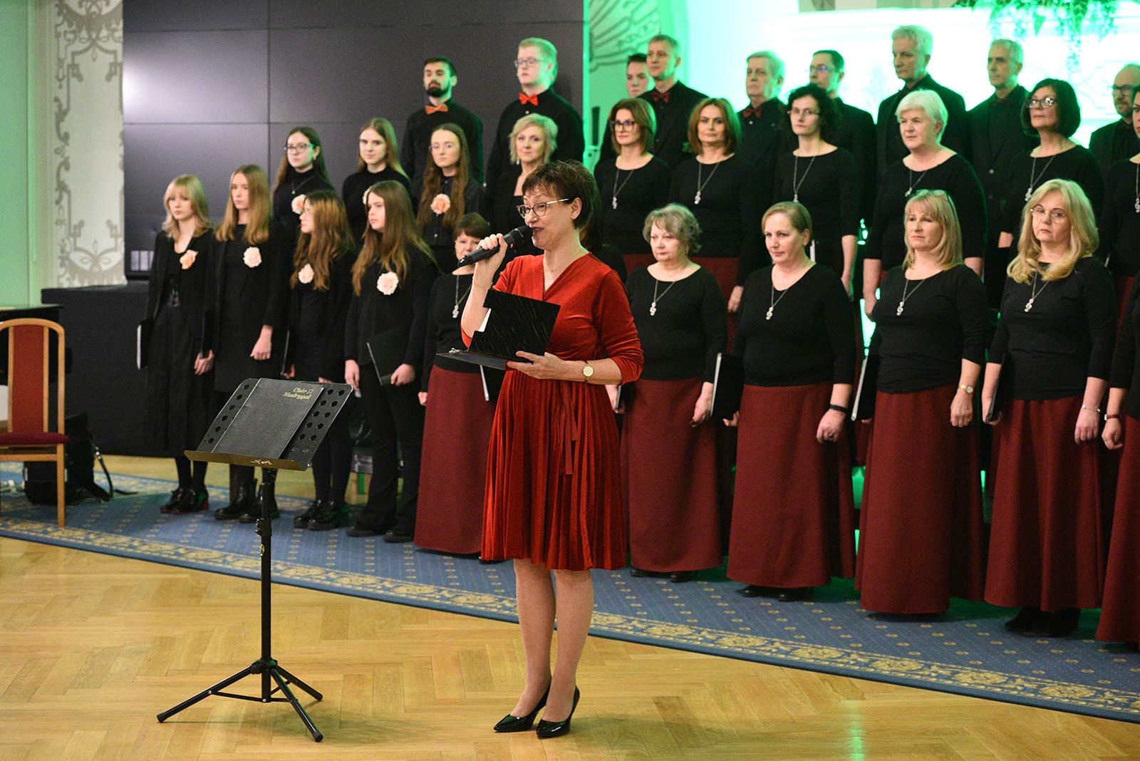 Koncert kolęd i pastorałek w wykonaniu chóru Madrygał