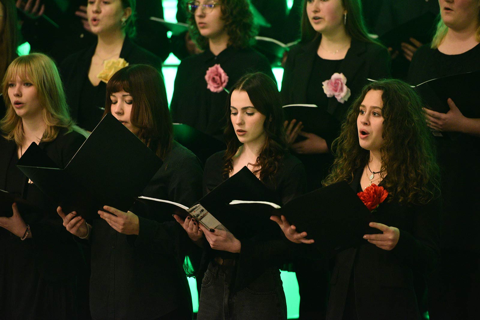 Koncert kolęd i pastorałek w wykonaniu chóru Madrygał