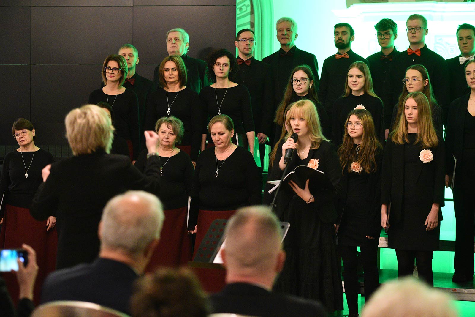 Koncert kolęd i pastorałek w wykonaniu chóru Madrygał