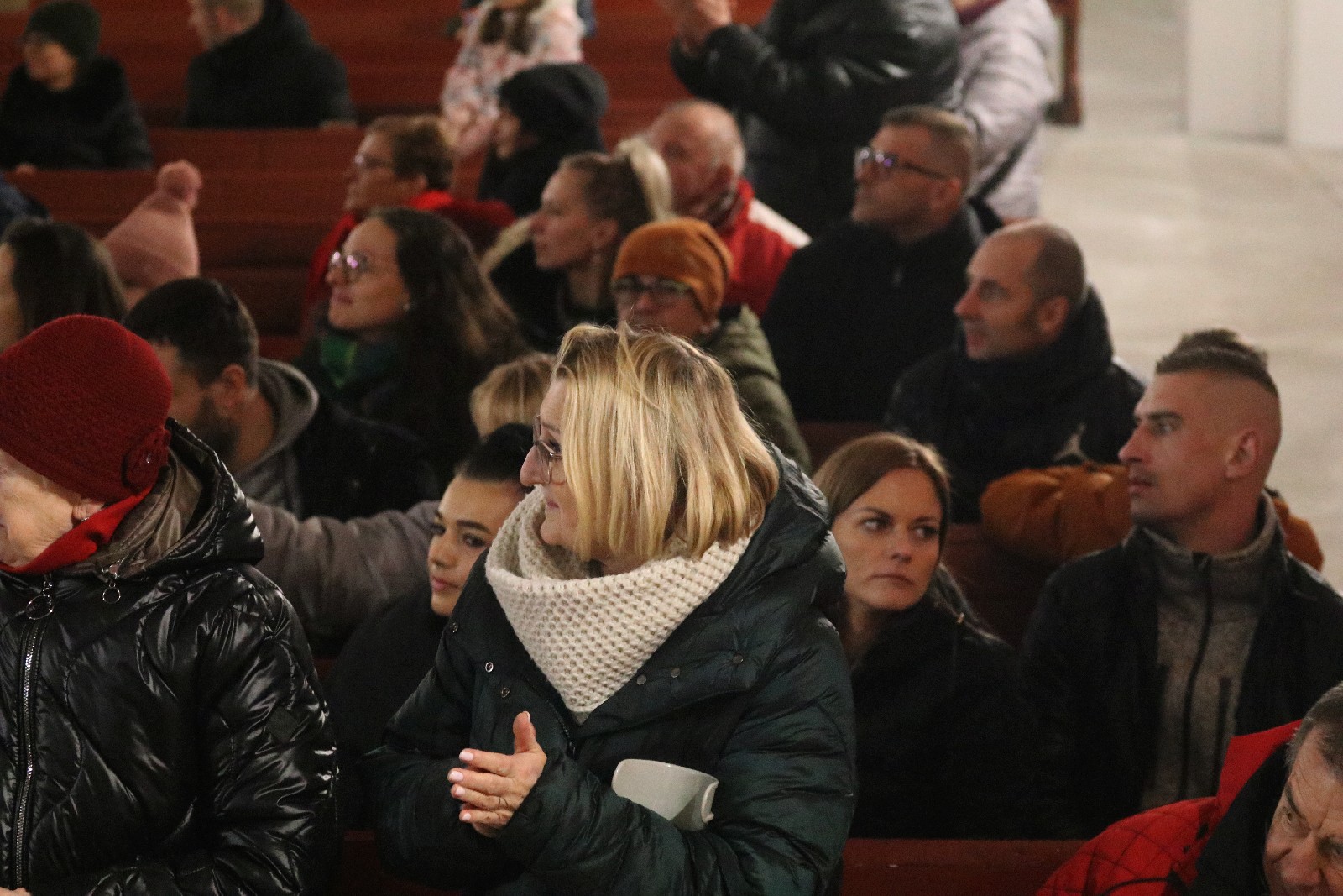 Jasełka w wykonaniu dzieci z parafii Podwyższenia Krzyża