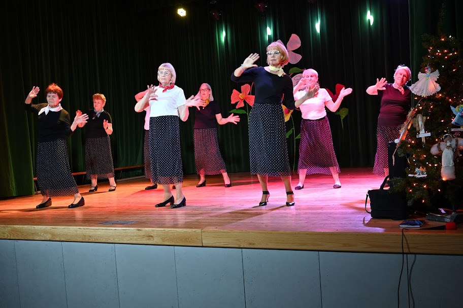 W Domu Kultury Atrium świętowano Dzień Babci i Dziadka