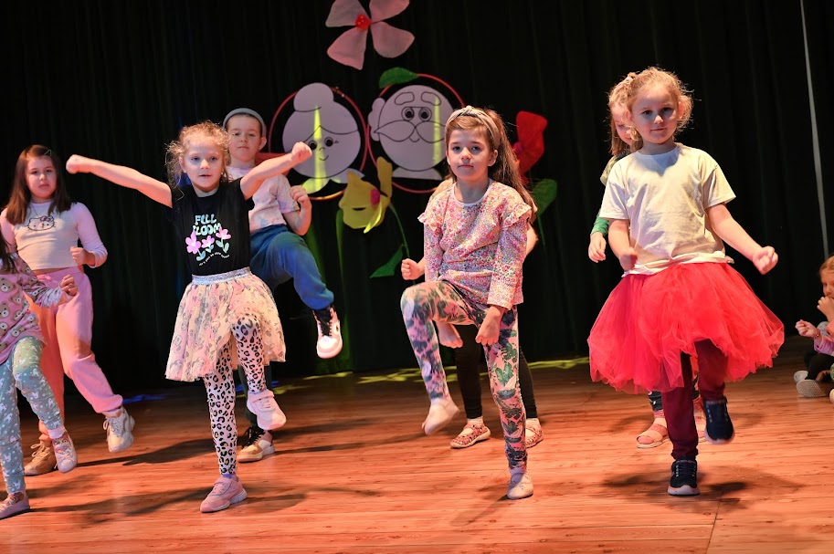 W Domu Kultury Atrium świętowano Dzień Babci i Dziadka