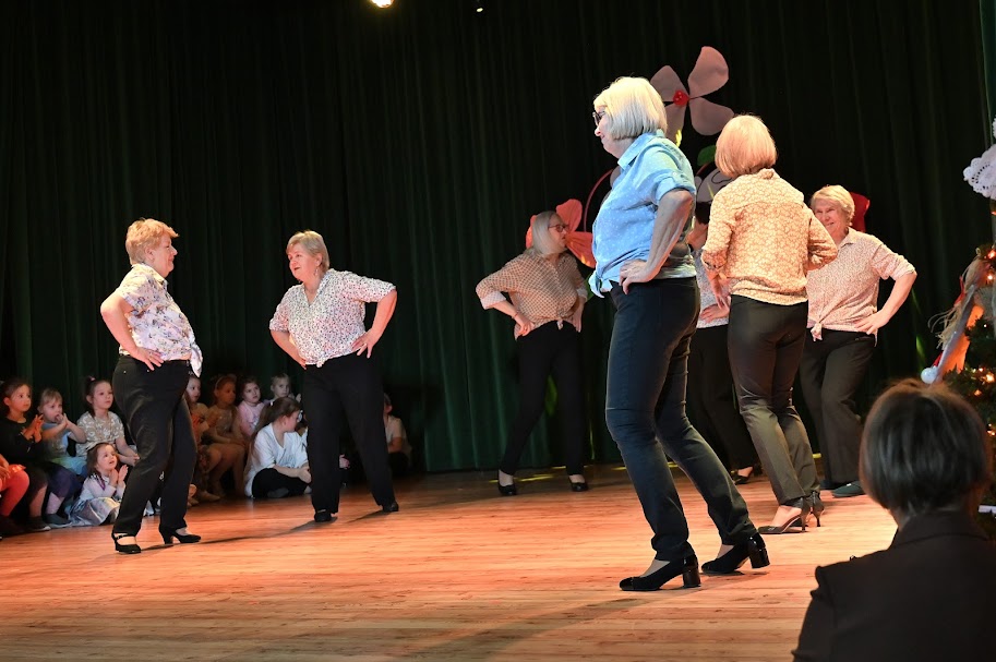 W Domu Kultury Atrium świętowano Dzień Babci i Dziadka