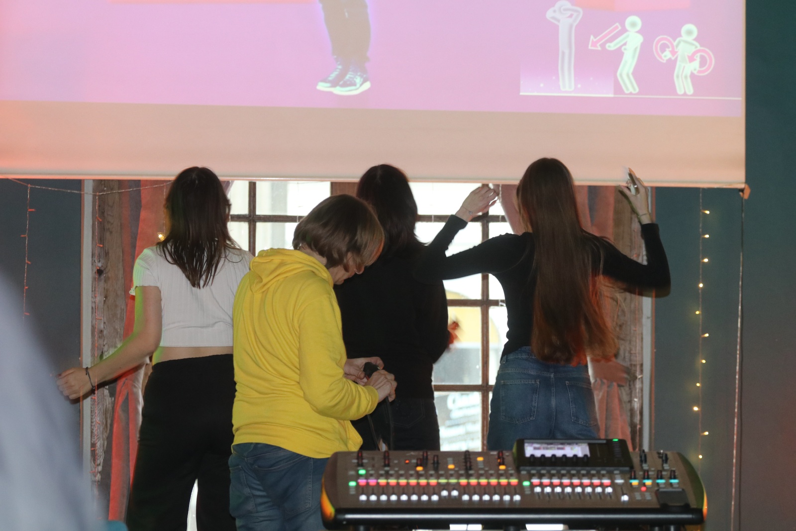 Sztab WOŚP24Witelon grał w sobotę w Art Cafe  Modjeska