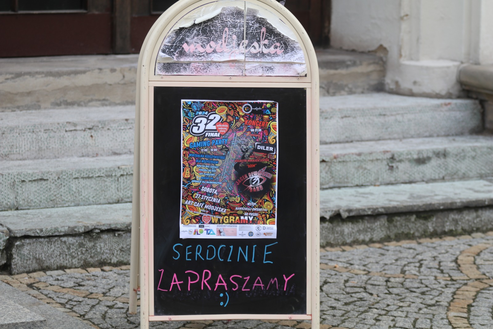 Sztab WOŚP24Witelon grał w sobotę w Art Cafe  Modjeska