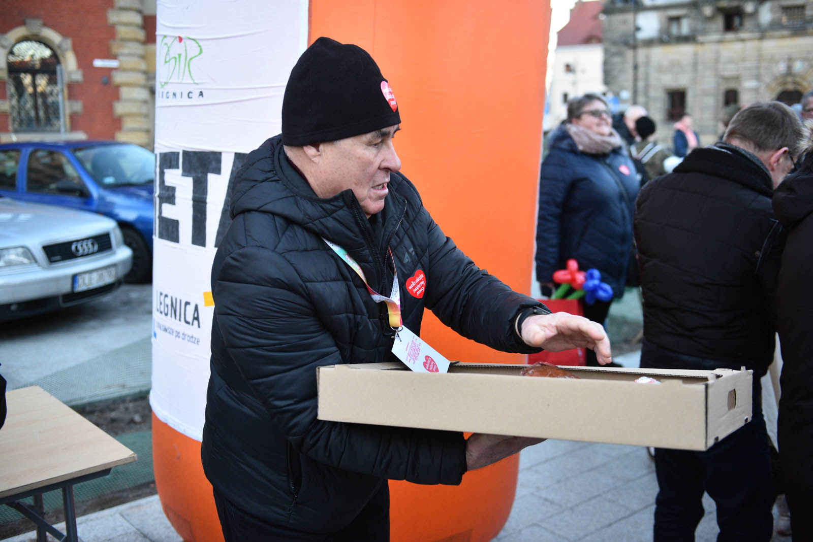 Pobiegli dla WOŚP w „Biegu z Serduszkiem” na Placu Słowiańskim