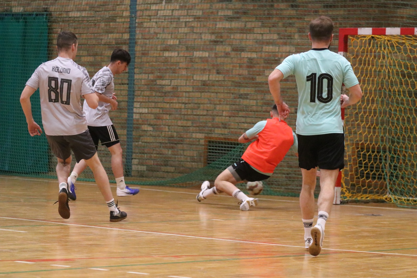 9. kolejka Legnickiej Ligi Halowej Saller Cup