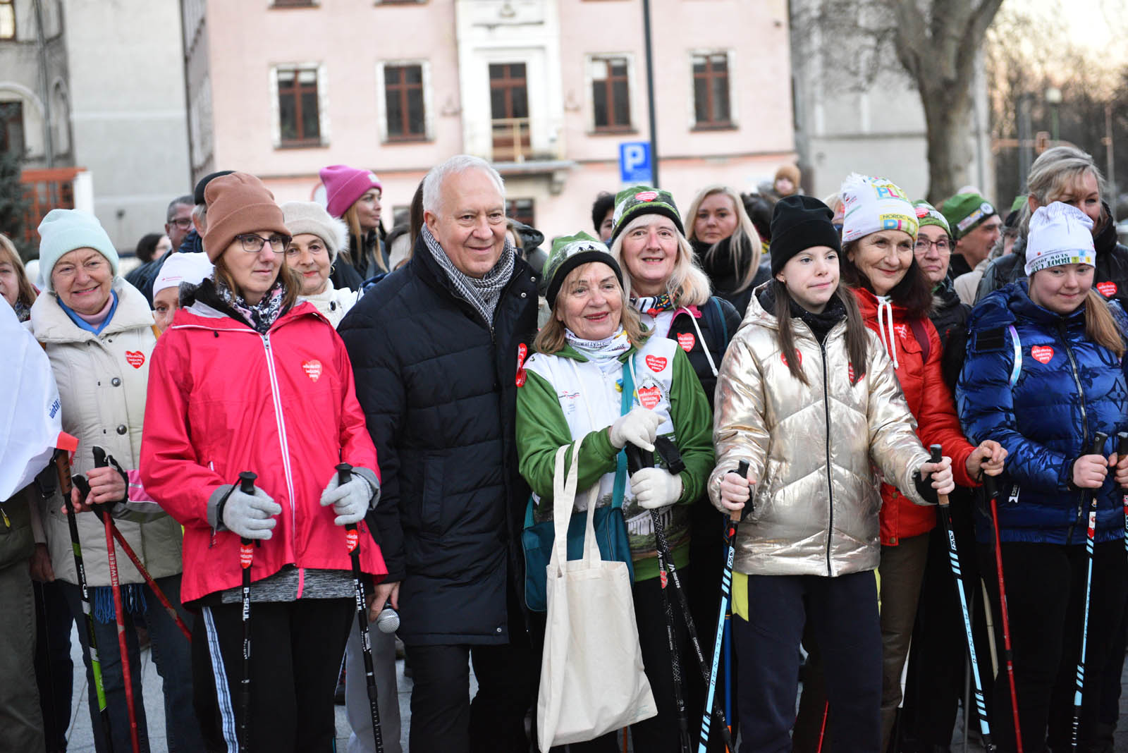 Pobiegli dla WOŚP w „Biegu z Serduszkiem” na Placu Słowiańskim