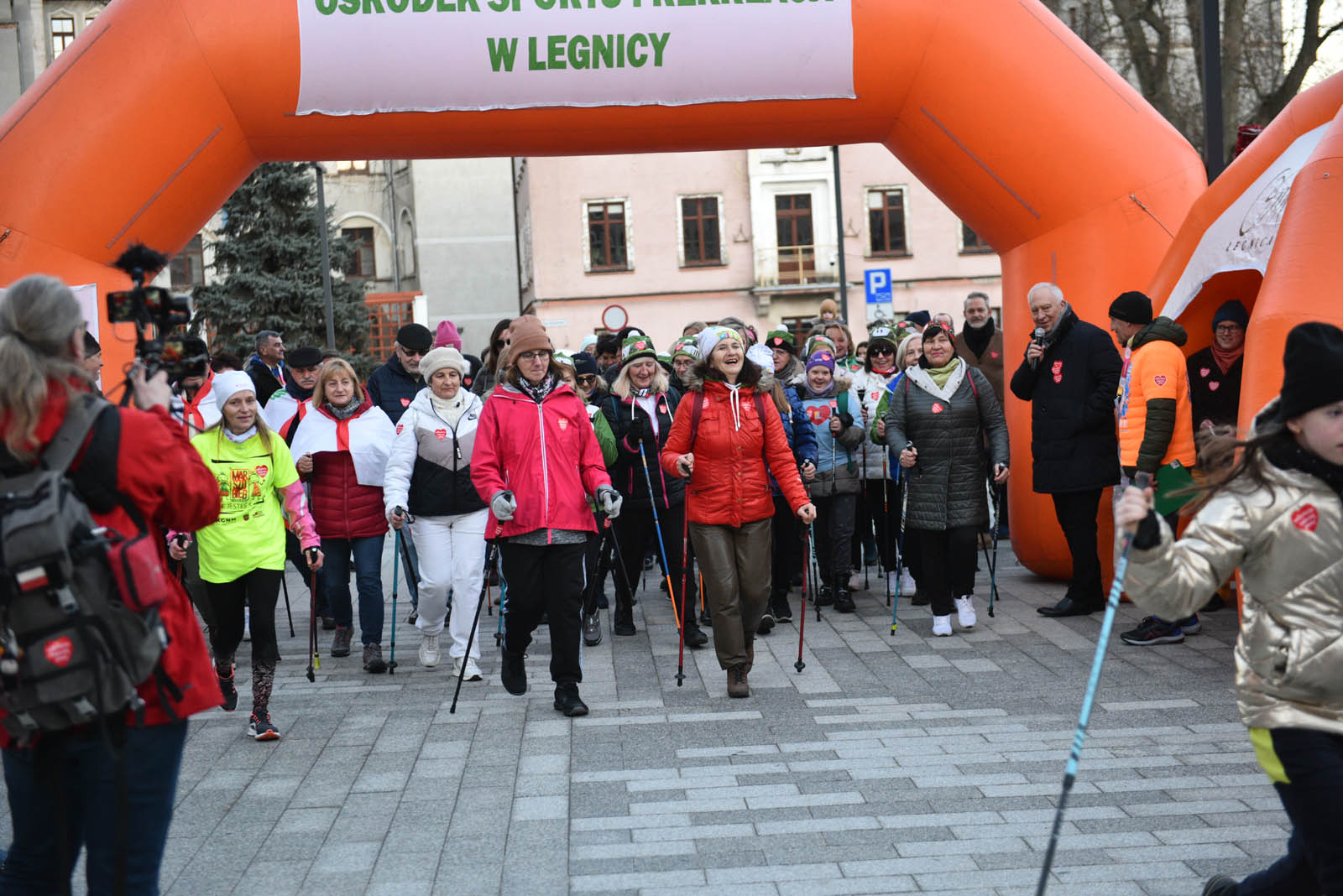 Pobiegli dla WOŚP w „Biegu z Serduszkiem” na Placu Słowiańskim