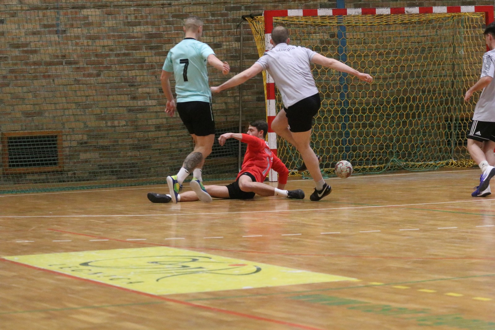 9. kolejka Legnickiej Ligi Halowej Saller Cup
