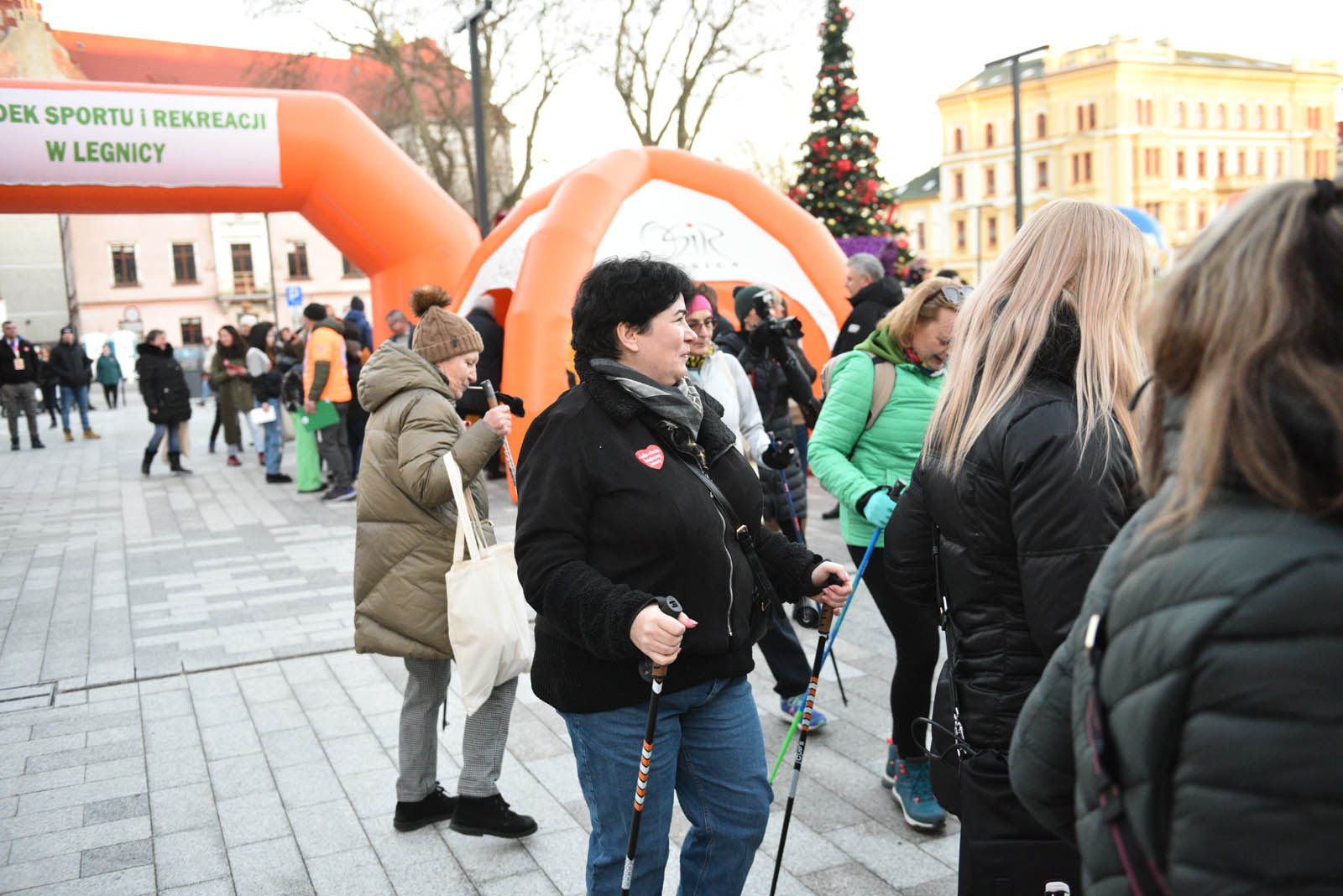 Pobiegli dla WOŚP w „Biegu z Serduszkiem” na Placu Słowiańskim