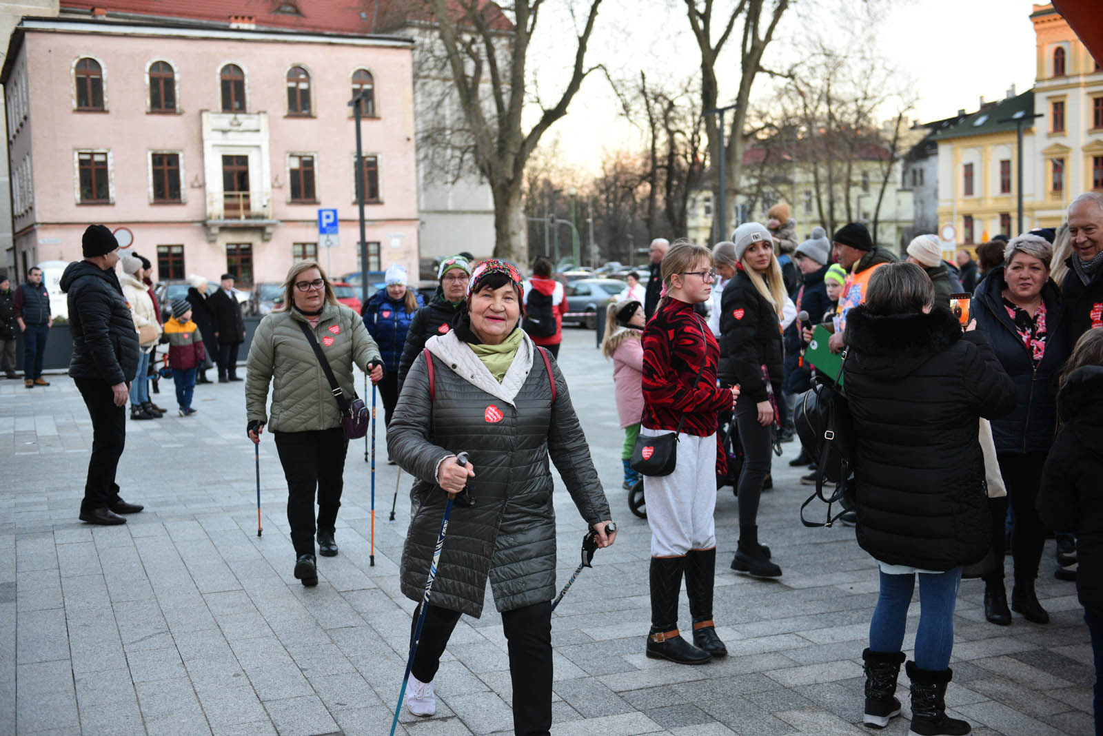 Pobiegli dla WOŚP w „Biegu z Serduszkiem” na Placu Słowiańskim