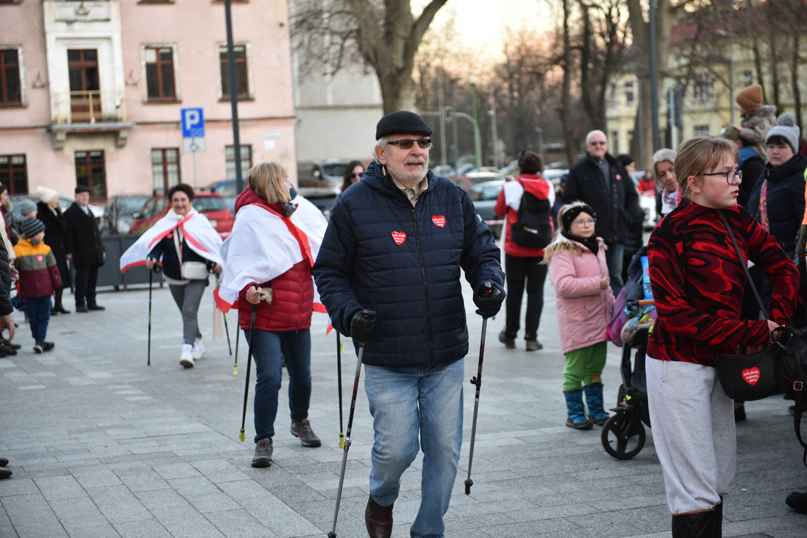 Pobiegli dla WOŚP w „Biegu z Serduszkiem” na Placu Słowiańskim