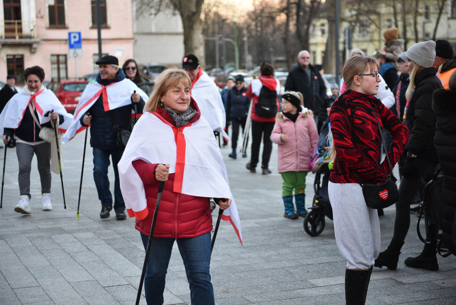 Pobiegli dla WOŚP w „Biegu z Serduszkiem” na Placu Słowiańskim
