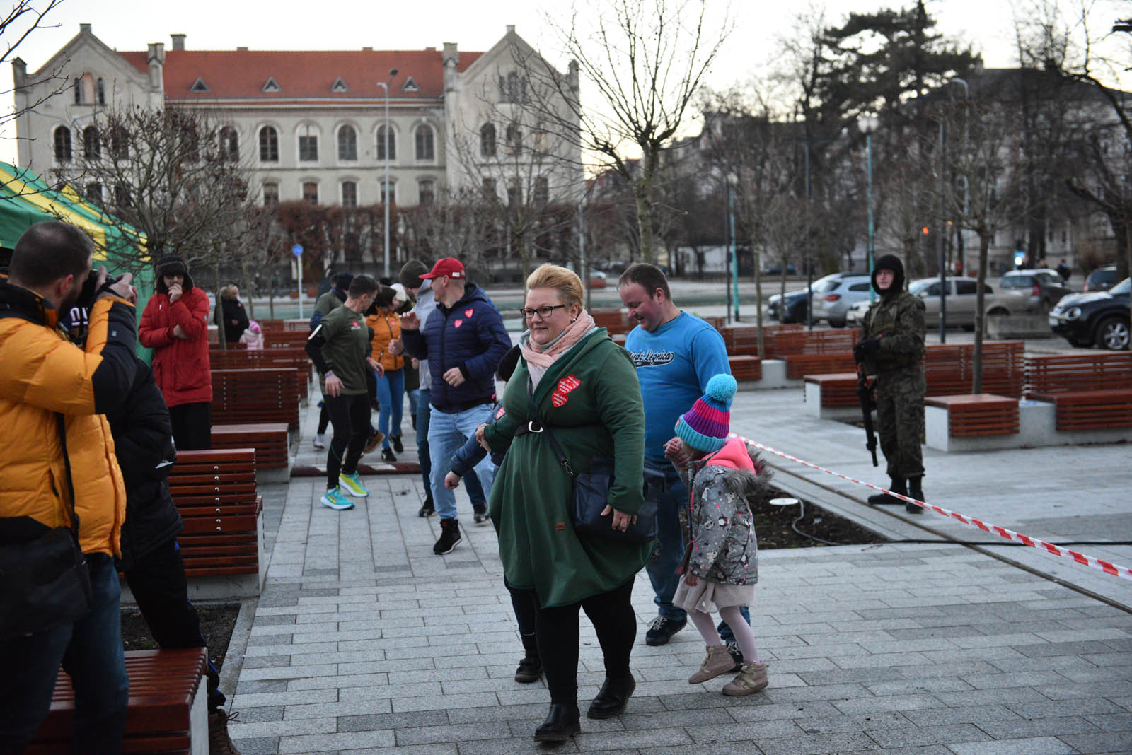 Pobiegli dla WOŚP w „Biegu z Serduszkiem” na Placu Słowiańskim