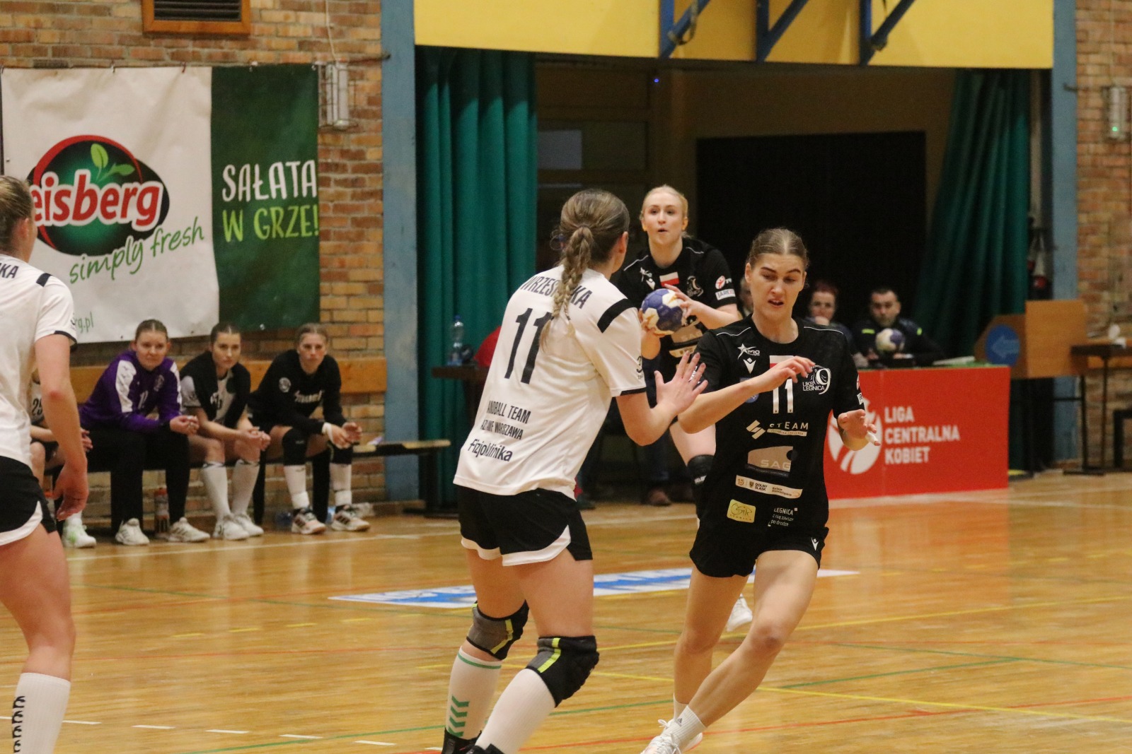 Cenne zwycięstwo Dziewiątki Legnica i awans w tabeli