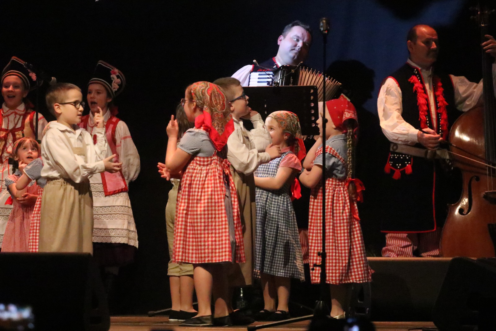 Polskie Zapusty w wykonaniu Zespołu Pieśni i Tańca „Legnica”