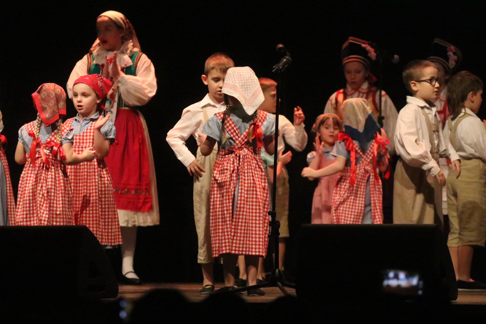Polskie Zapusty w wykonaniu Zespołu Pieśni i Tańca „Legnica”