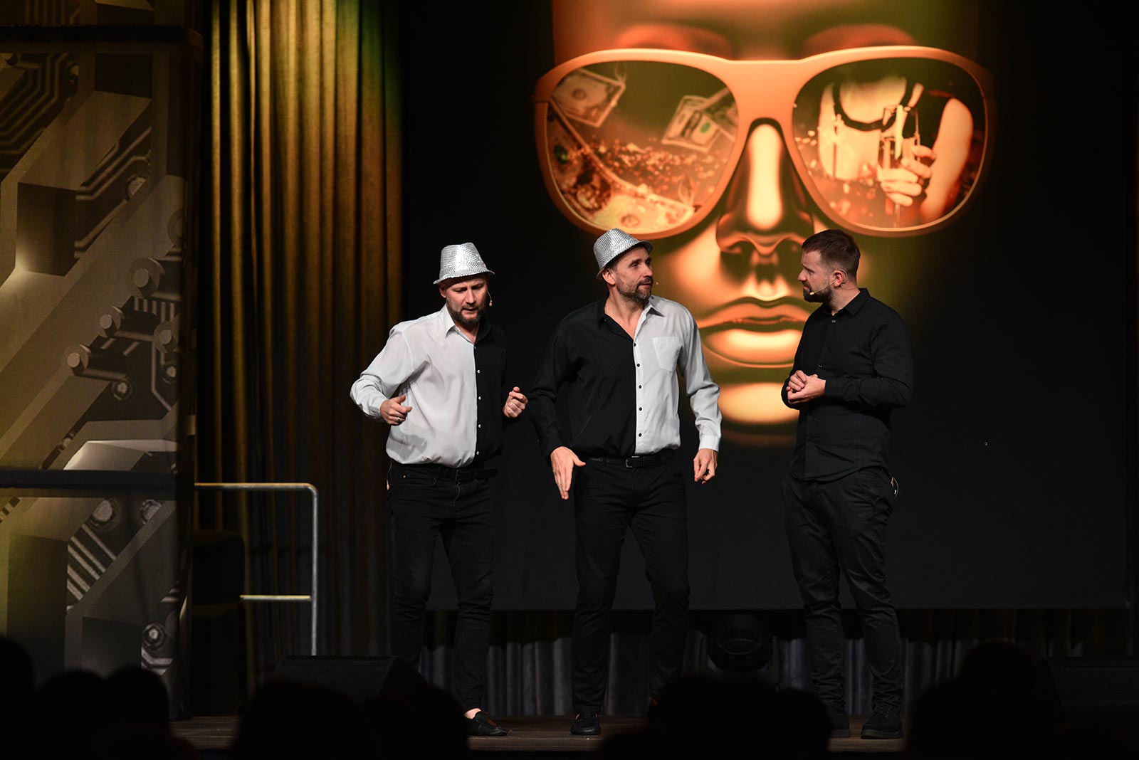 „Dwudziestka”, czyli Kabaret Skeczów wcale nie Męczących