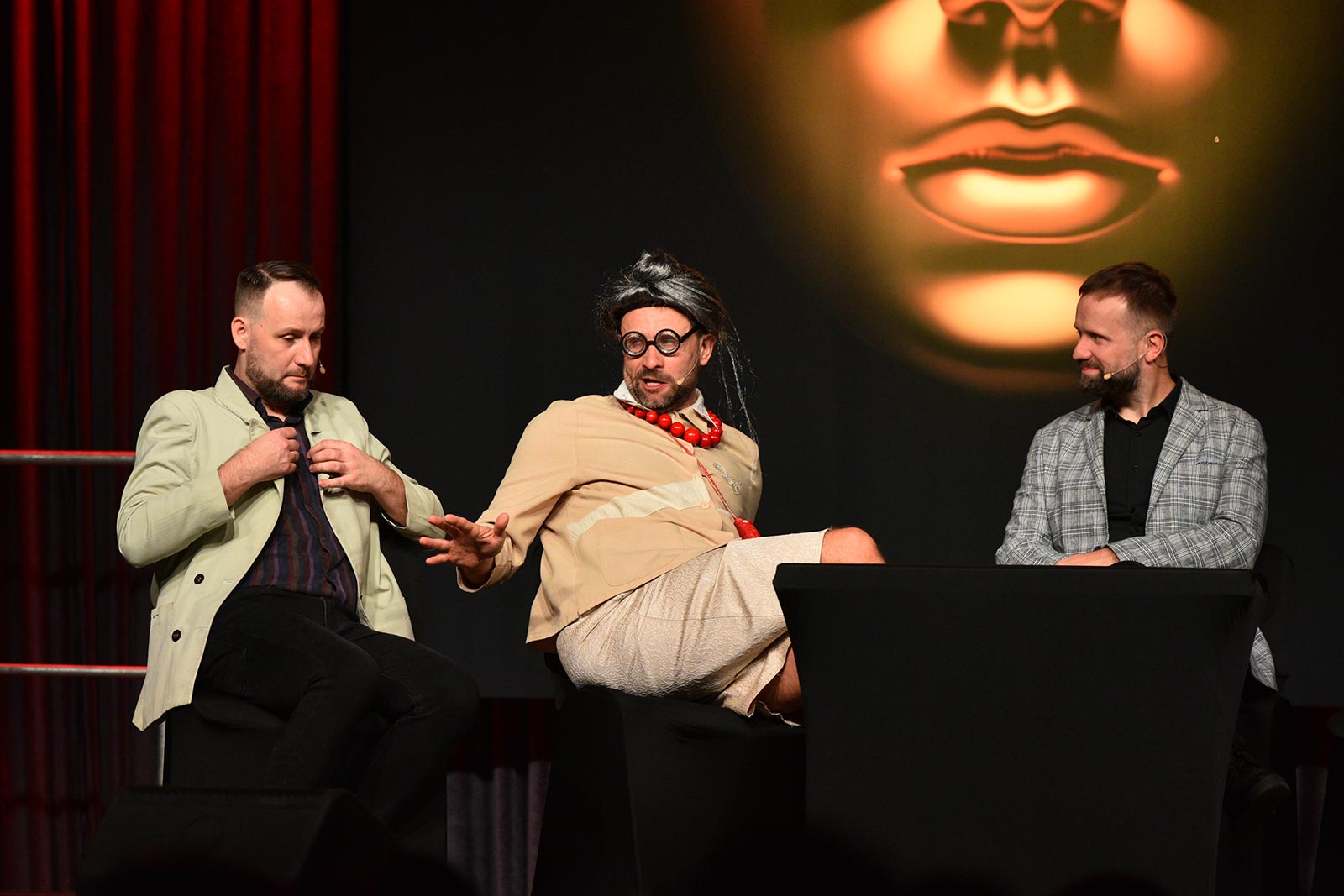 „Dwudziestka”, czyli Kabaret Skeczów wcale nie Męczących