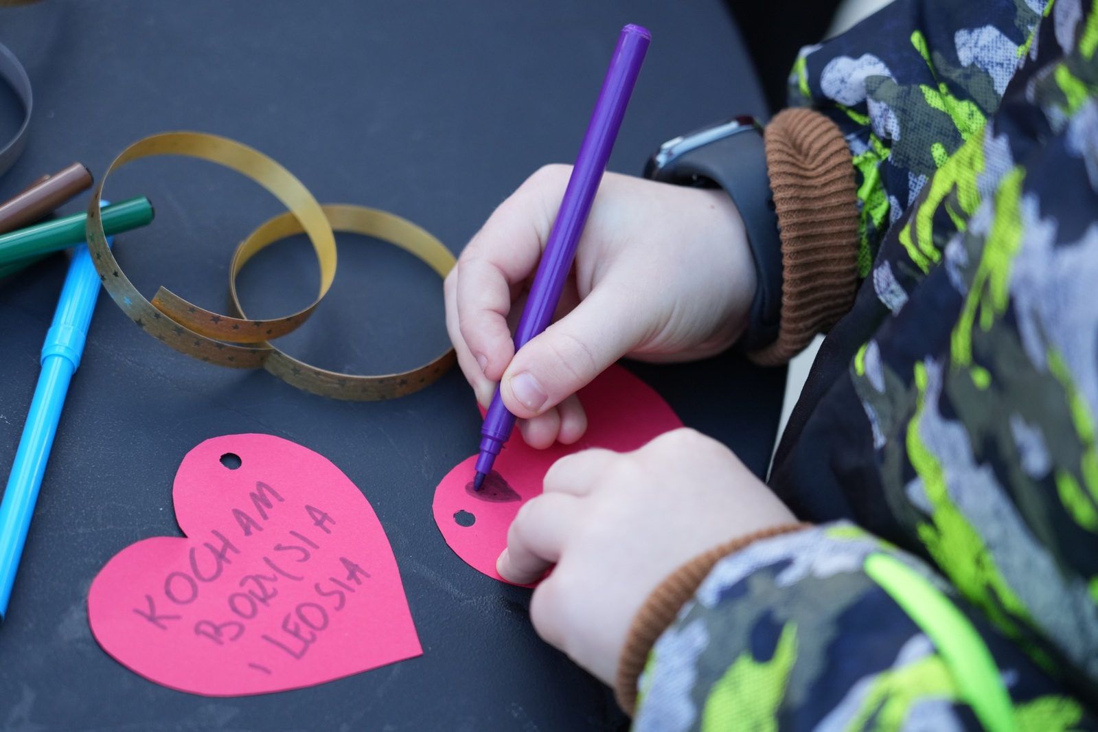 Zakochani w Legnicy 13 lutego przyszli na plac Słowiański
