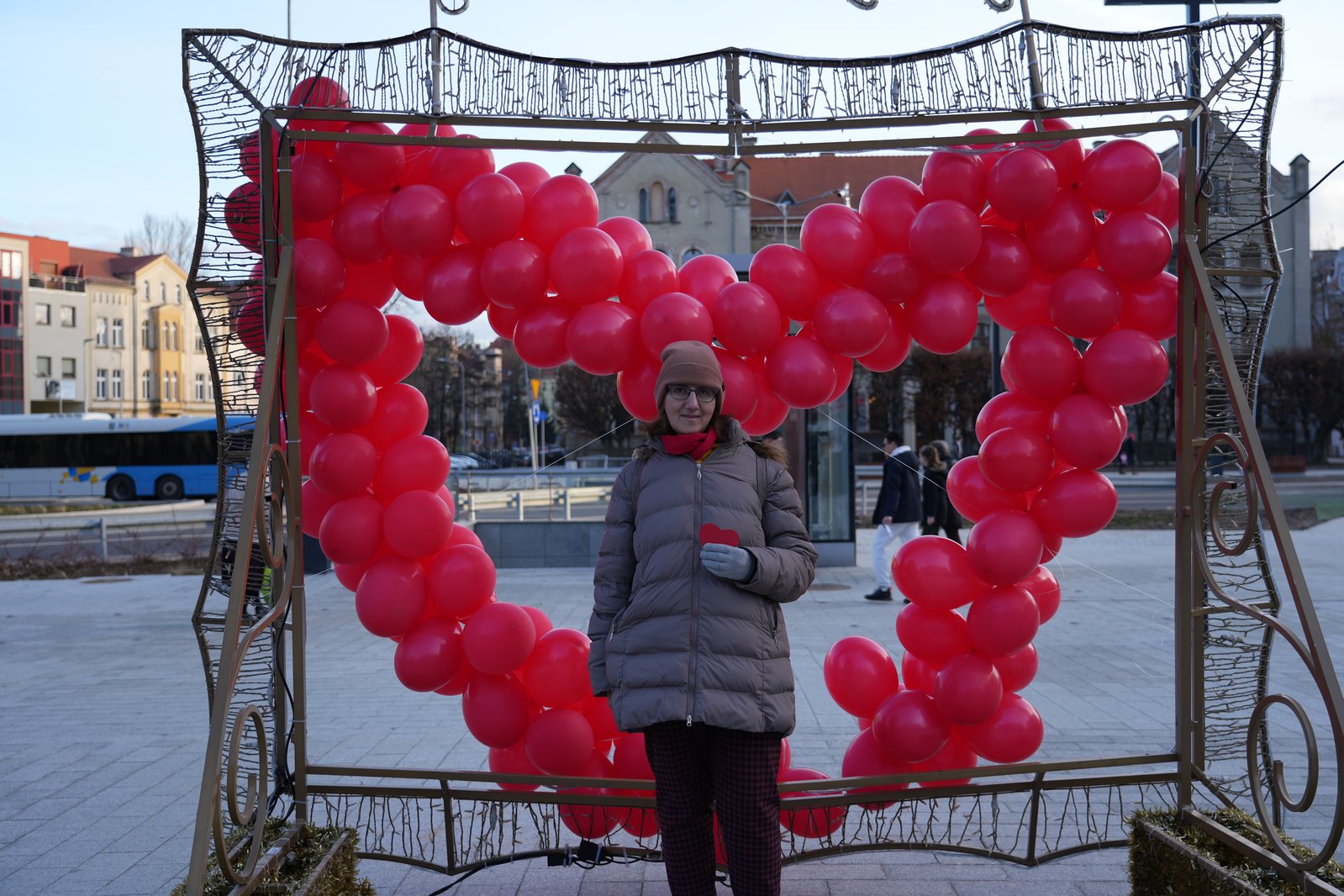 Zakochani w Legnicy 13 lutego przyszli na plac Słowiański
