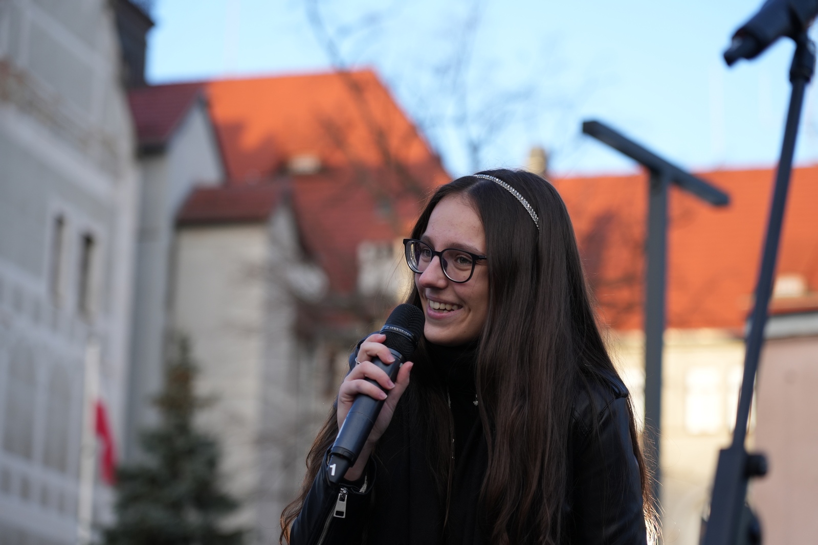 Zakochani w Legnicy 13 lutego przyszli na plac Słowiański
