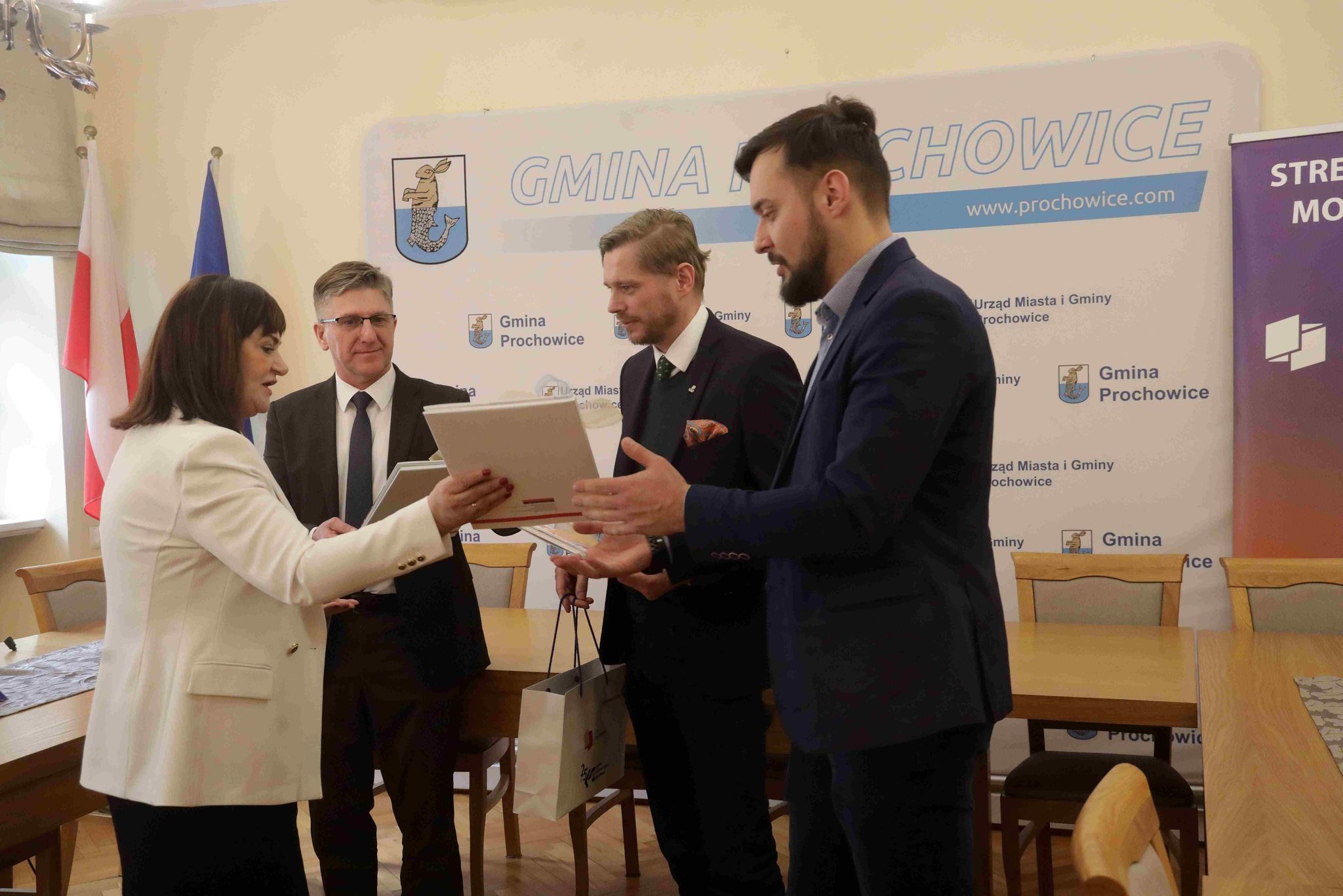 Będą nowe mieszkania w Prochowicach dzięki współpracy z LSSE	