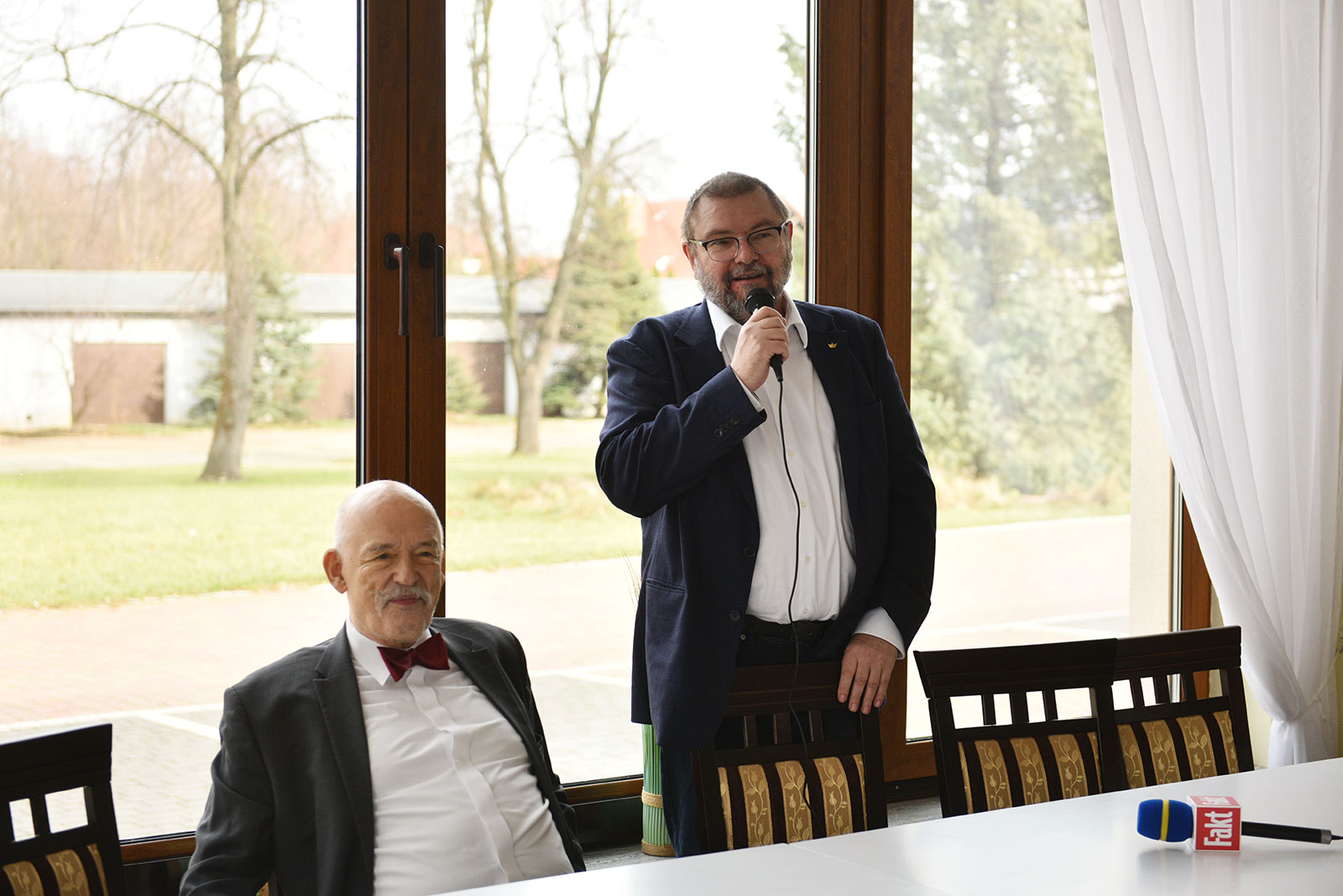 Janusz Korwin-Mikke odpalił nowy projekt i mówił o nim w Legnicy