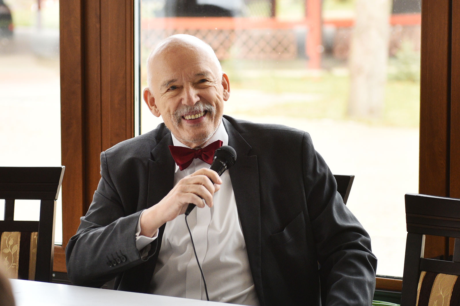 Janusz Korwin-Mikke odpalił nowy projekt i mówił o nim w Legnicy