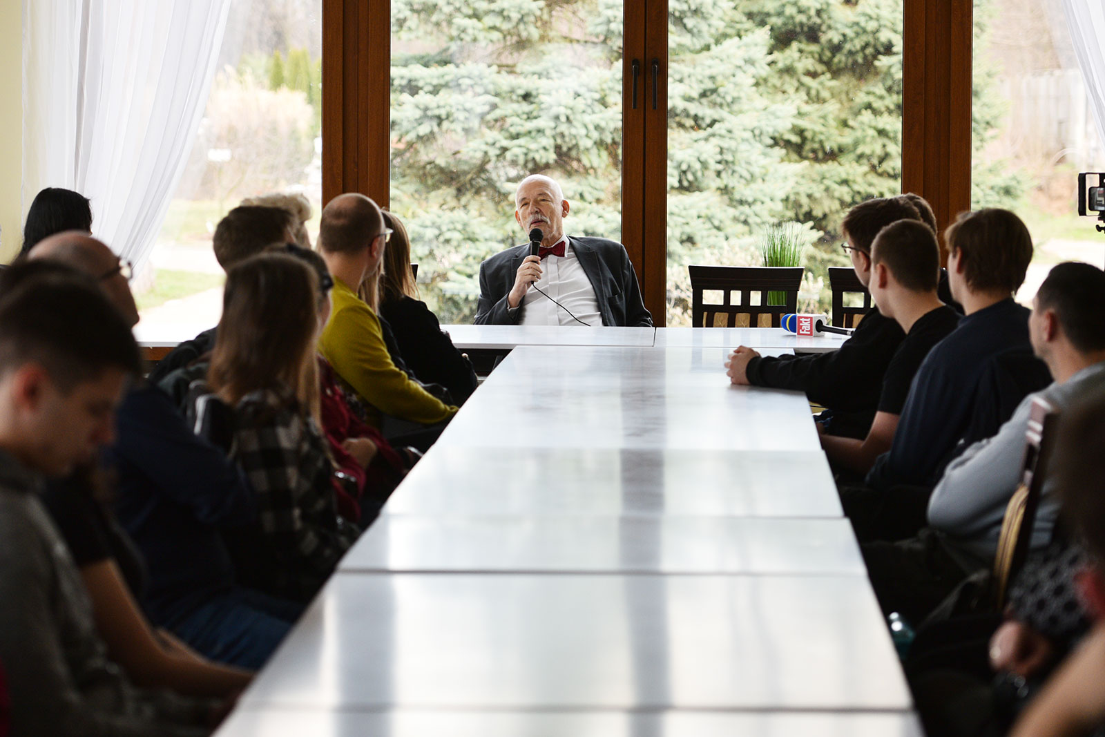 Janusz Korwin-Mikke odpalił nowy projekt i mówił o nim w Legnicy