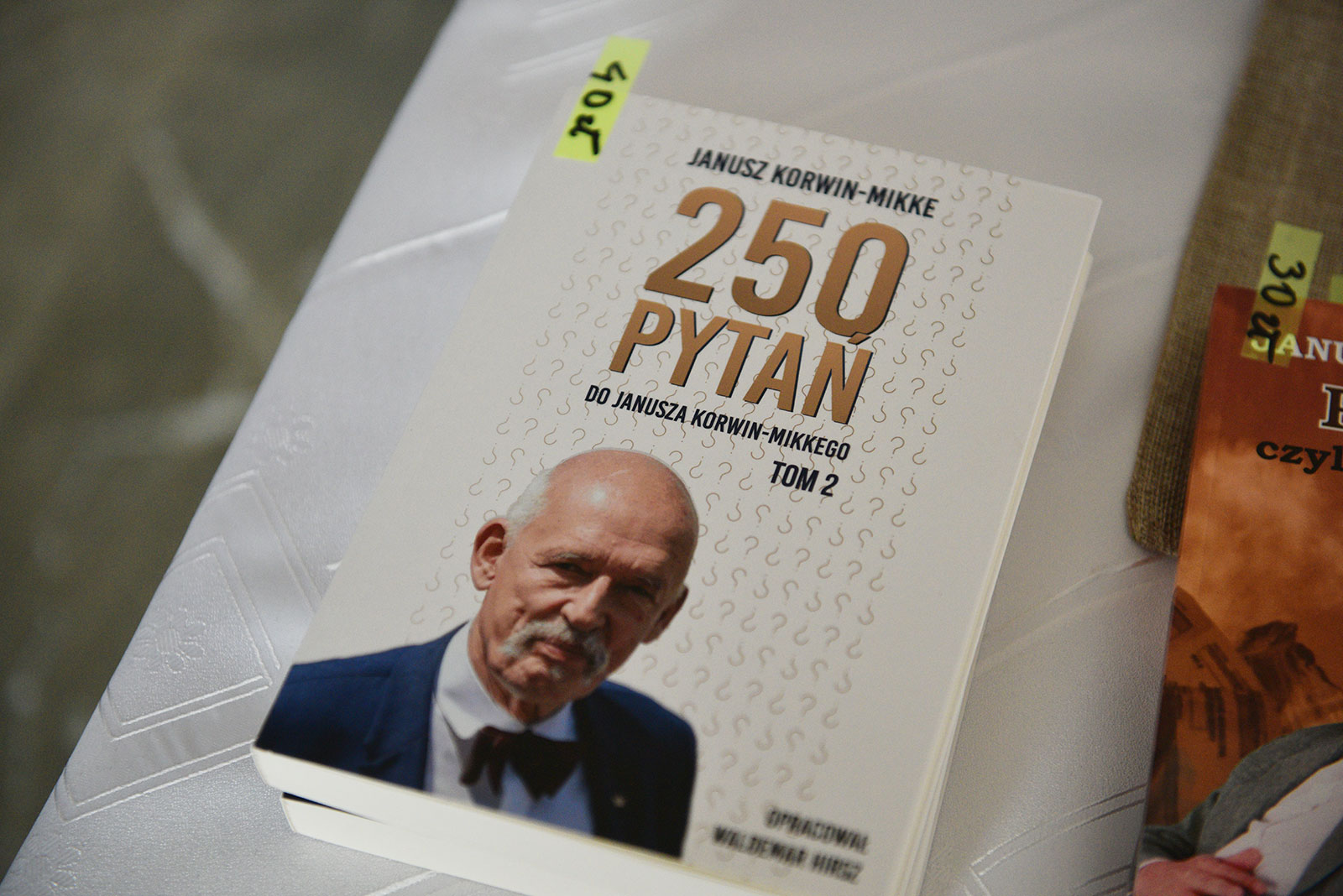 Janusz Korwin-Mikke odpalił nowy projekt i mówił o nim w Legnicy