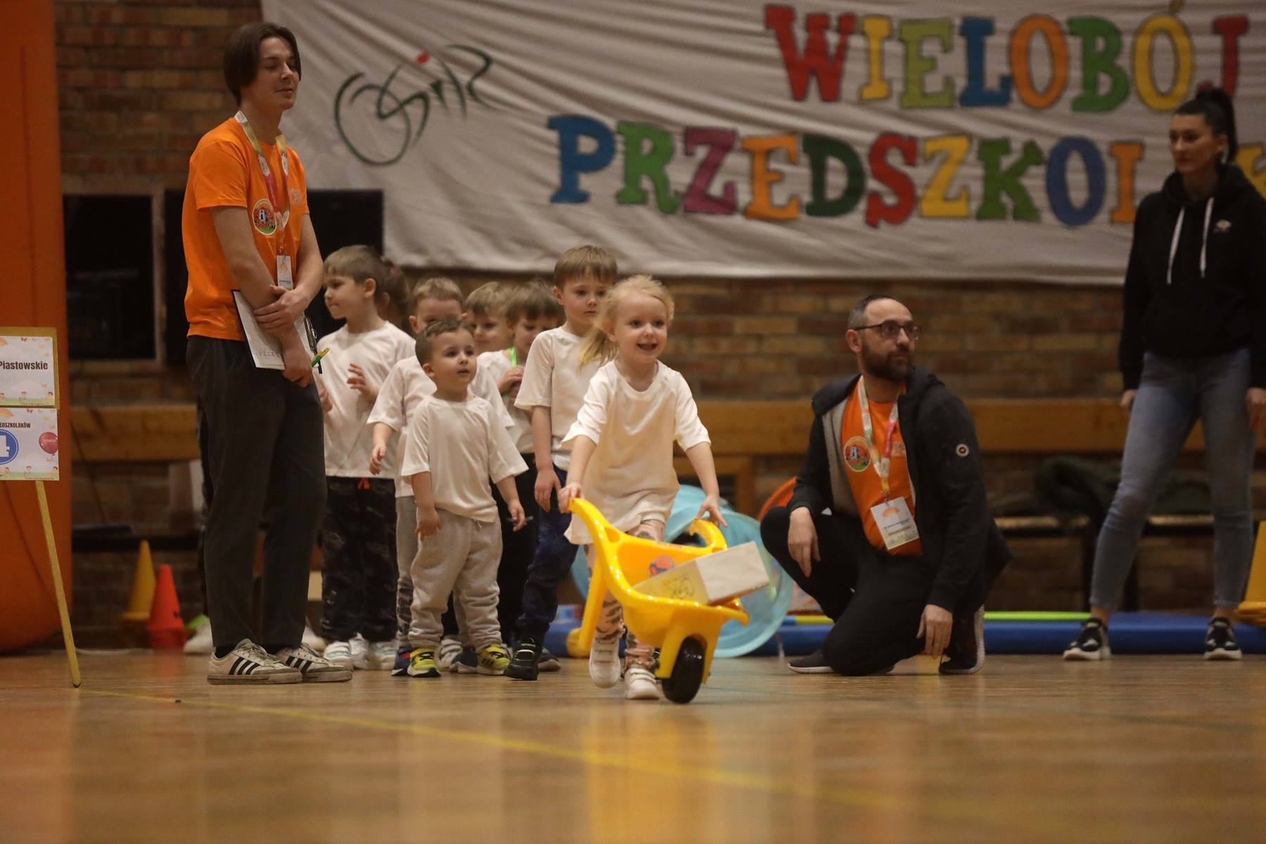 Trwają eliminacje w wieloboju przedszkolaków w Legnicy