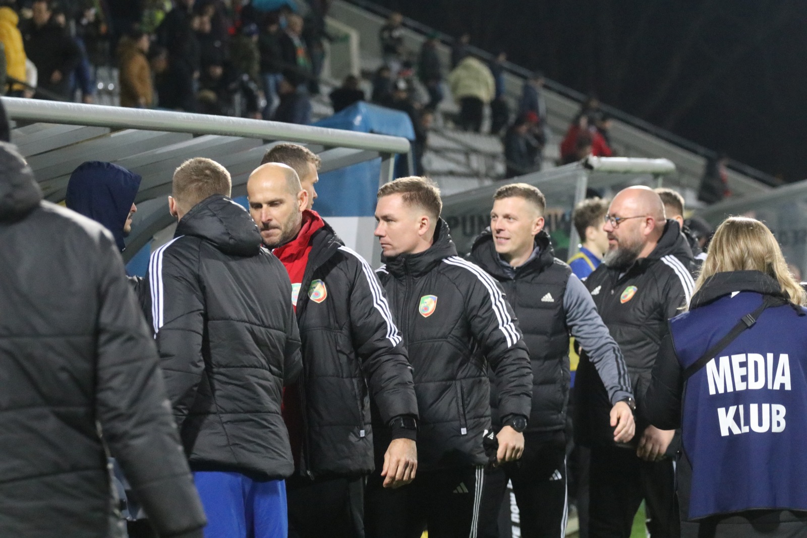 Miedź Legnica pokonała stołeczną Polonię po golach Antonika